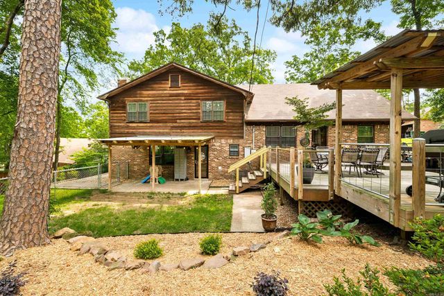 14 Heritage Court, Little Rock, AR 72211