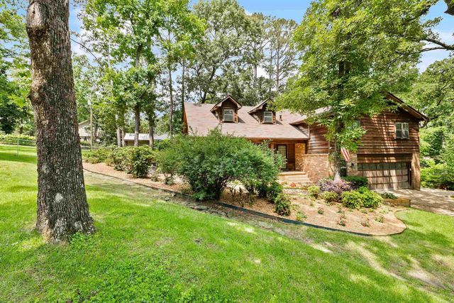 14 Heritage Court, Little Rock, AR 72211
