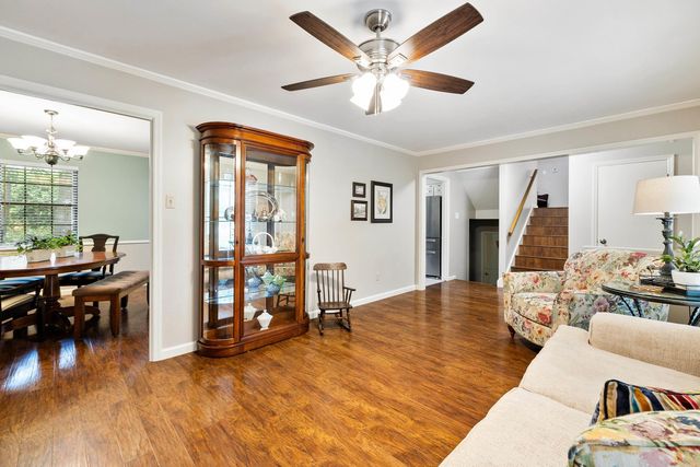 14 Heritage Court, Little Rock, AR 72211