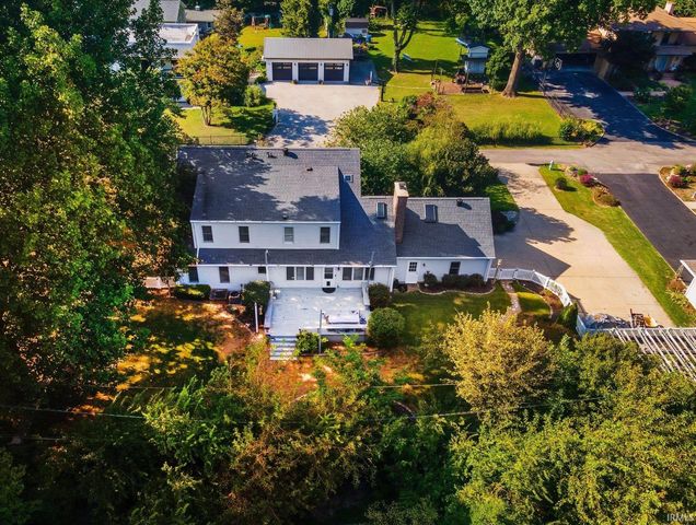 2535 Grandview Drive, Vincennes, IN 47591