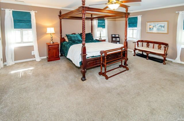 2535 Grandview Drive, Vincennes, IN 47591