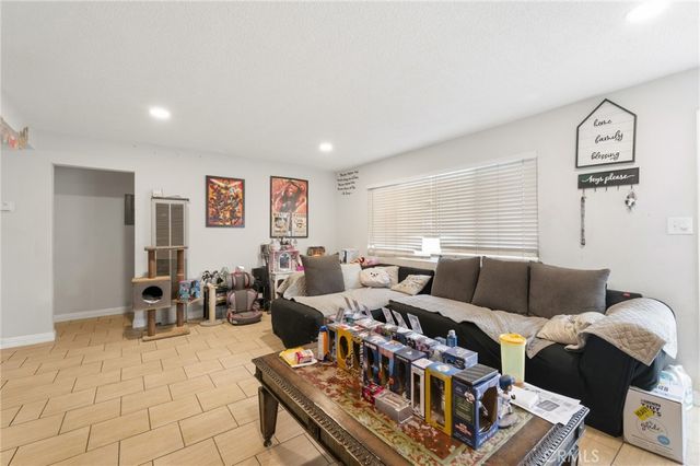 614 Gulf, Wilmington, CA 90744
