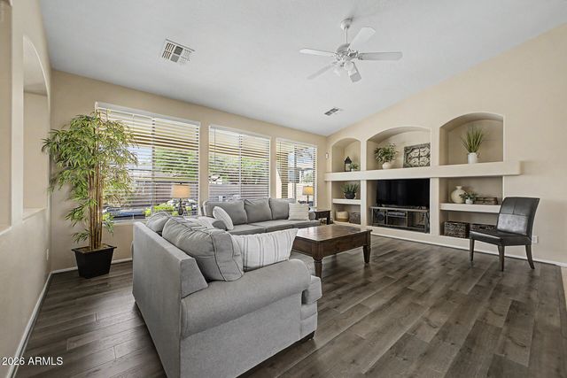 13643 W MONTEBELLO Avenue, Litchfield Park, AZ 85340