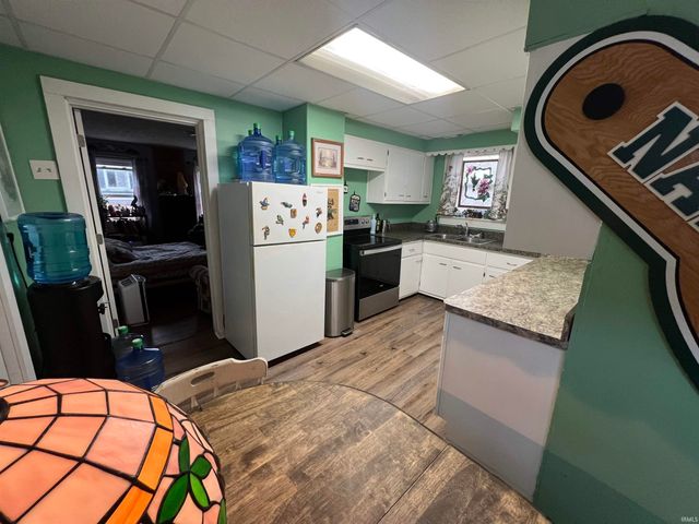 3306 Forest Avenue, Evansville, IN 47712