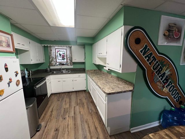 3306 Forest Avenue, Evansville, IN 47712