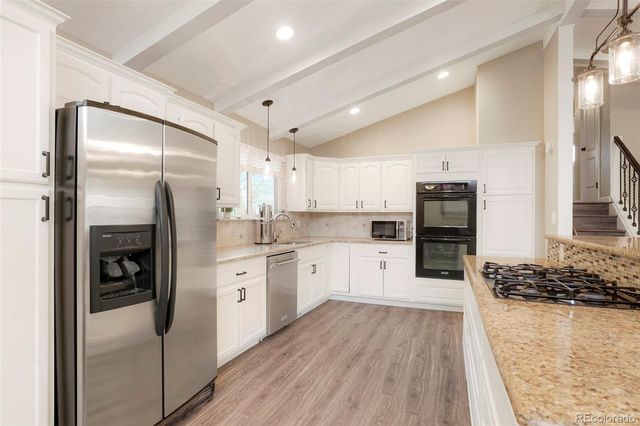 9525 W Kentucky Drive, Lakewood, CO 80226