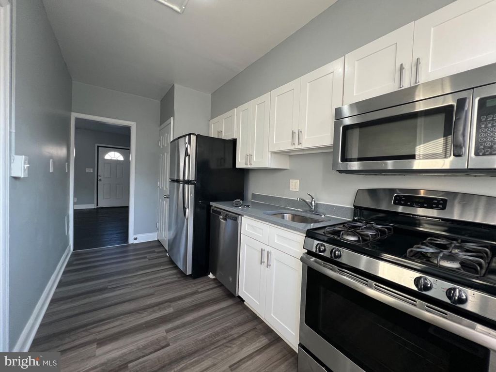 Image 1 of property listing at 1633 ARGONNE, Baltimore, MD 21218