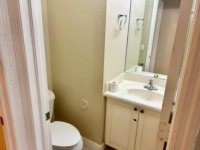 1445 SW 11th Place, Fort Lauderdale, FL 33312