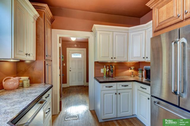 6129 Florence Boulevard, Omaha, NE 68110