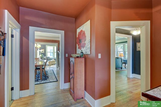 6129 Florence Boulevard, Omaha, NE 68110