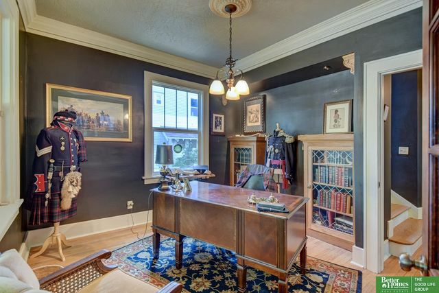 6129 Florence Boulevard, Omaha, NE 68110