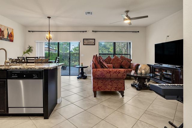 4642 Silver Saw Lane, Lake Worth, FL 33463