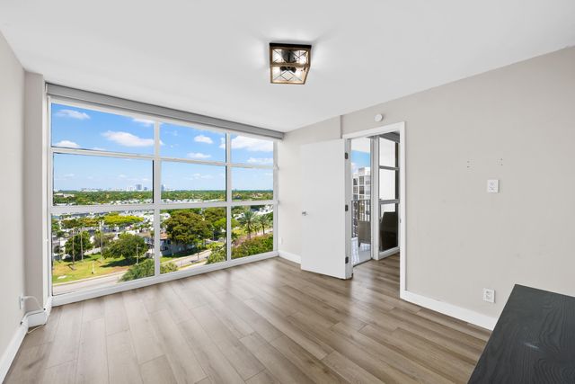 600 Parkview Drive 1029, Hallandale Beach, FL 33009