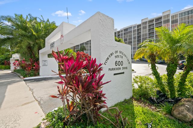 600 Parkview Drive 1029, Hallandale Beach, FL 33009