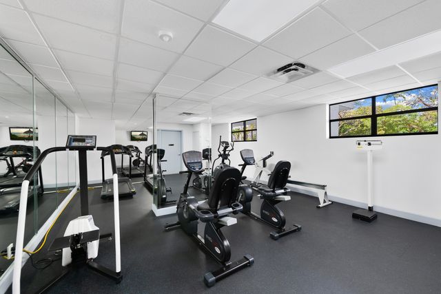 600 Parkview Drive 1029, Hallandale Beach, FL 33009