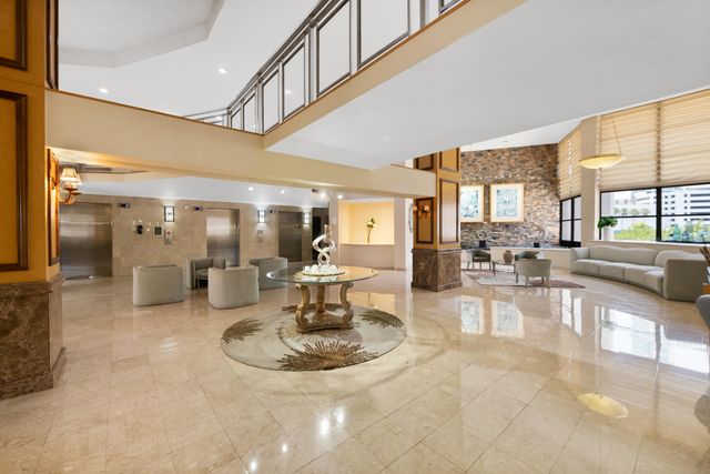 600 Parkview Drive 1029, Hallandale Beach, FL 33009