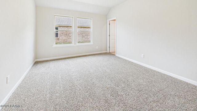 156 Cottage Cove Drive, Maurice, LA 70555