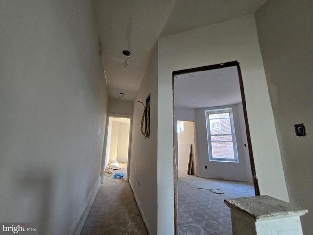 729 W ROCKLAND ST, Philadelphia, PA 19120