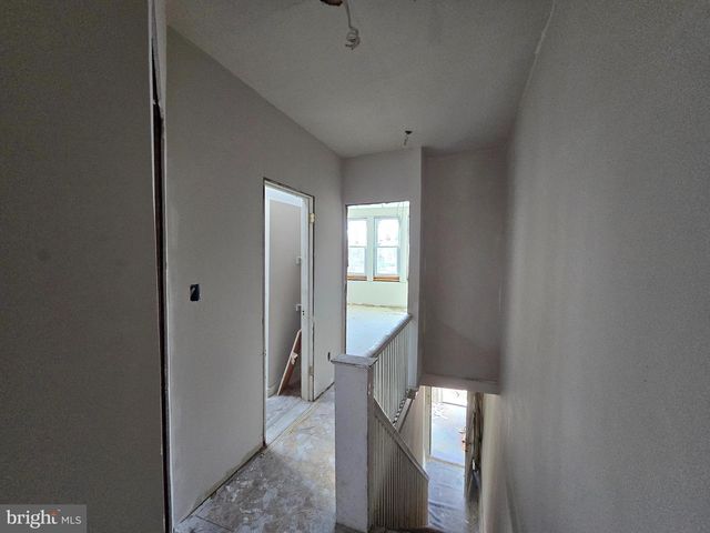 729 W ROCKLAND ST, Philadelphia, PA 19120