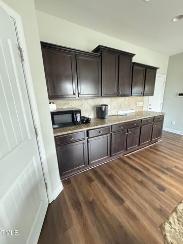 387 Fountain Grove Drive, Raeford, NC 28376