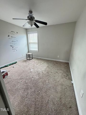 387 Fountain Grove Drive, Raeford, NC 28376