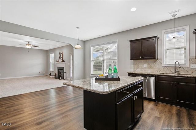 387 Fountain Grove Drive, Raeford, NC 28376