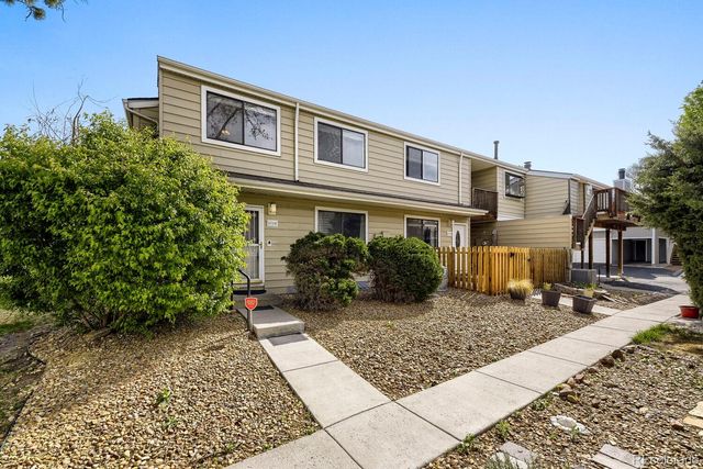 6720 E Mississippi Avenue B, Denver, CO 80224
