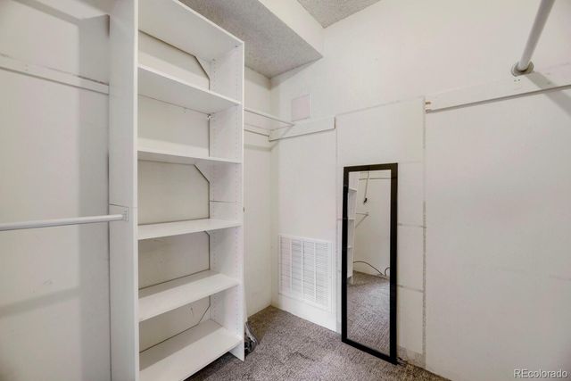 6720 E Mississippi Avenue B, Denver, CO 80224