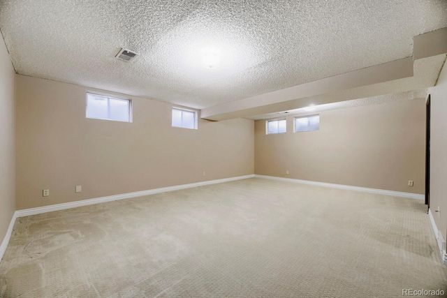 6720 E Mississippi Avenue B, Denver, CO 80224