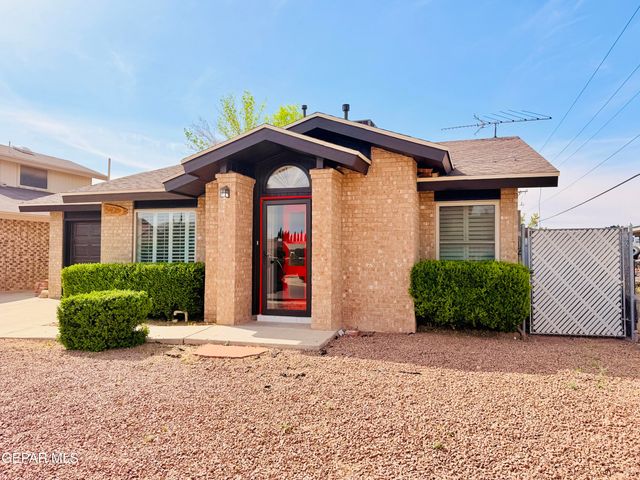 3408 BUFFALO SOLDIER Circle, El Paso, TX 79936