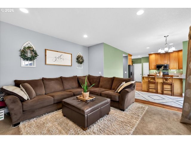 1125 32ND Pl, Forest Grove, OR 97116