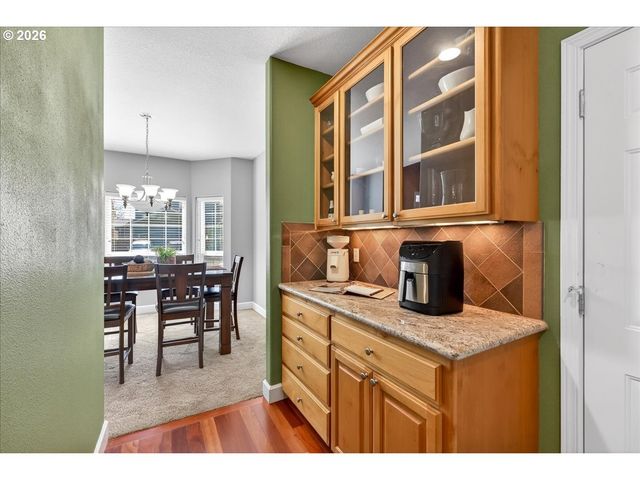 1125 32ND Pl, Forest Grove, OR 97116