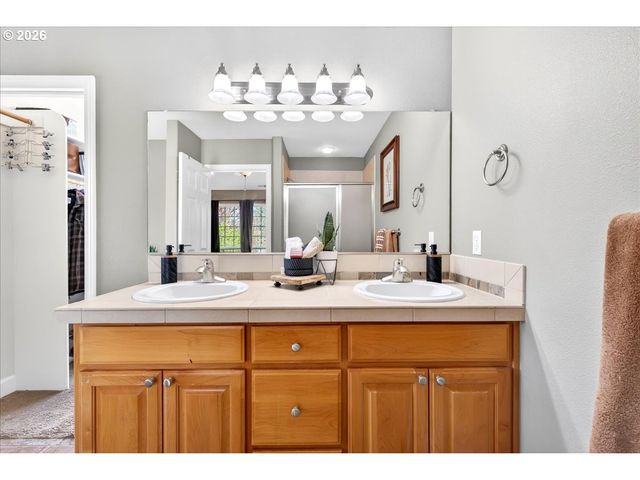 1125 32ND Pl, Forest Grove, OR 97116