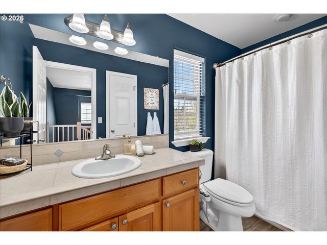 1125 32ND Pl, Forest Grove, OR 97116
