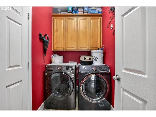 1125 32ND Pl, Forest Grove, OR 97116