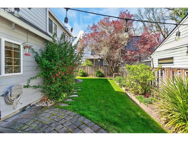 1125 32ND Pl, Forest Grove, OR 97116
