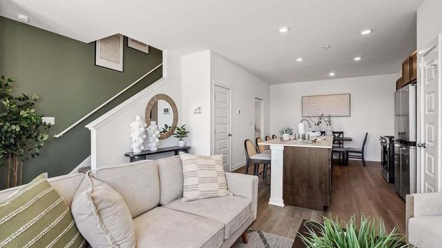 9020 Remington Way, St. John, IN 46373