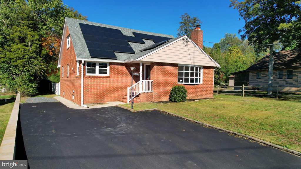 59 ERIAL RD, Blackwood, NJ 08012