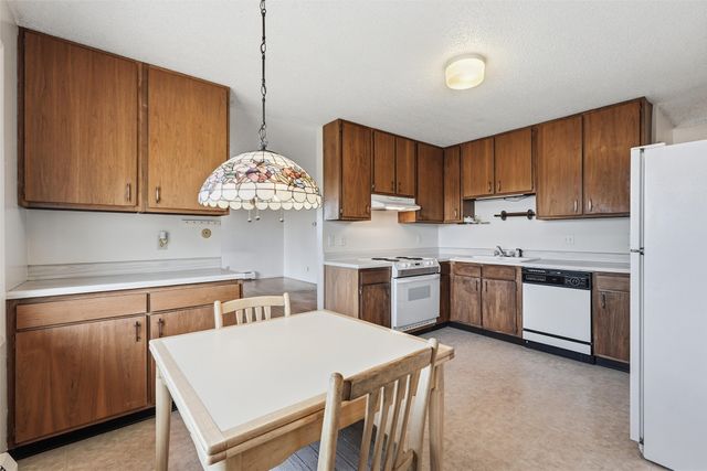 710 Camino Encantado, Los Alamos, NM 87544