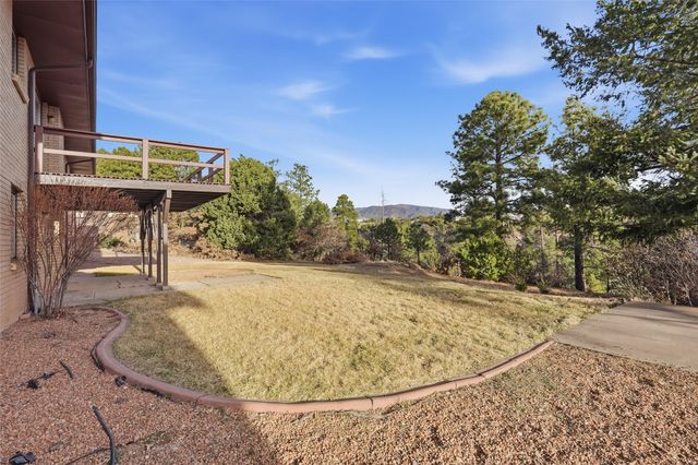 710 Camino Encantado, Los Alamos, NM 87544