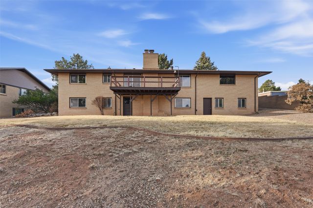 710 Camino Encantado, Los Alamos, NM 87544