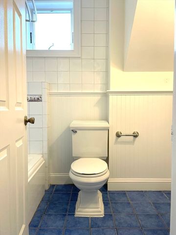 25 Cain Ave 25, Weymouth, MA 02189