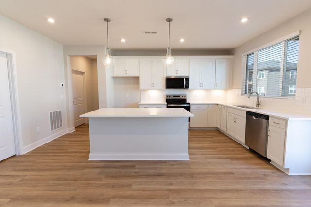 564 Tristan Lane, E, Florence, KY 41042