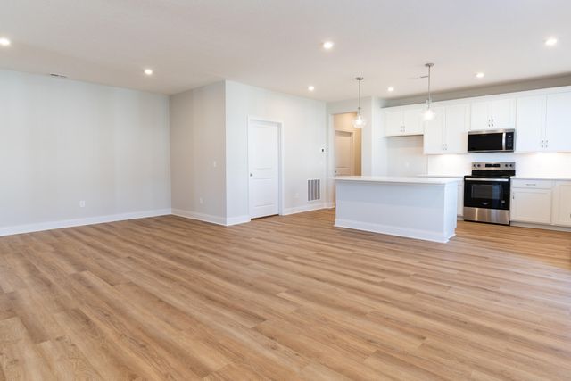 564 Tristan Lane, E, Florence, KY 41042