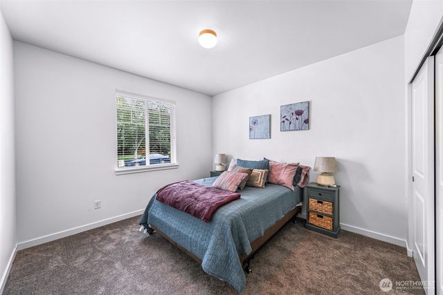 927 Clearwater Court, Mount Vernon, WA 98273