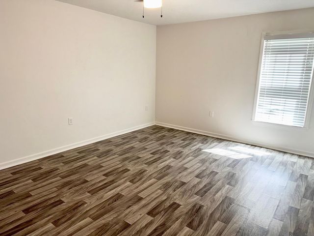 4226 Sycamore St, Baton Rouge, LA 70805