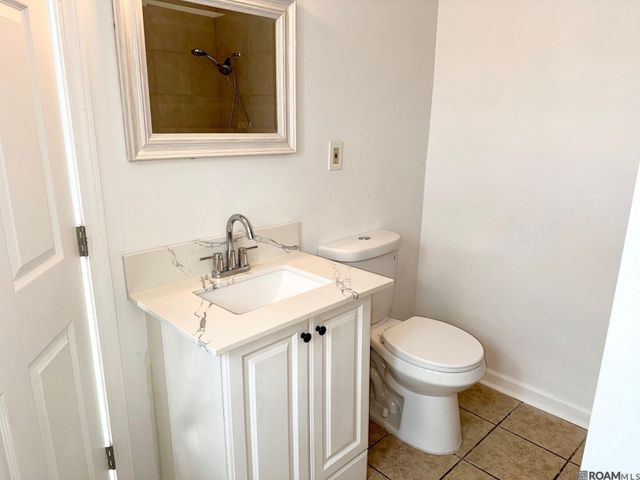 4226 Sycamore St, Baton Rouge, LA 70815