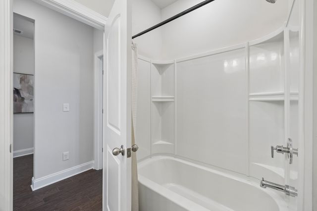 1720 Evans Hill Ct, Hermitage, TN 37076