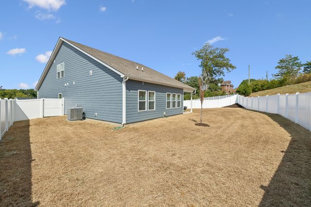 1720 Evans Hill Ct, Hermitage, TN 37076