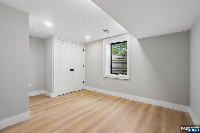 191 Rambler Avenue, New Milford, NJ 07646